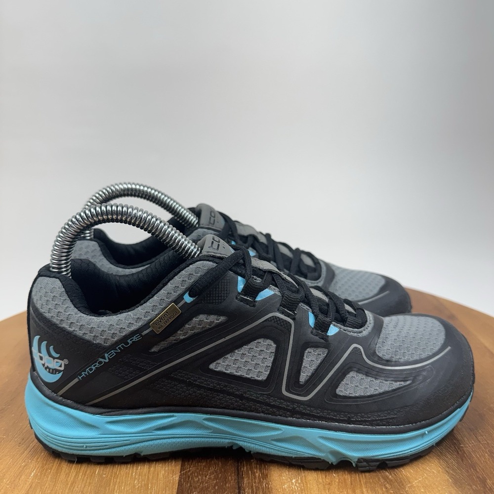 New NIB Womens Topo Hydroventure Black Turquoise Running Sneakers Shoes Size 6 M